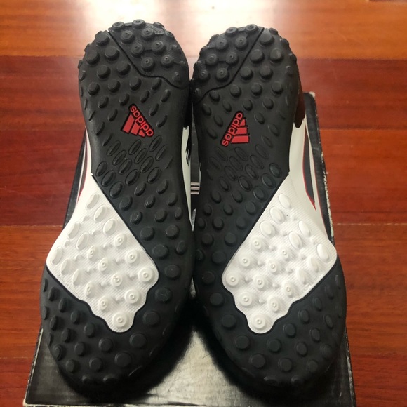 Messi Soccer Cleats Brand New Kids Size 13 - Picture 3 of 6